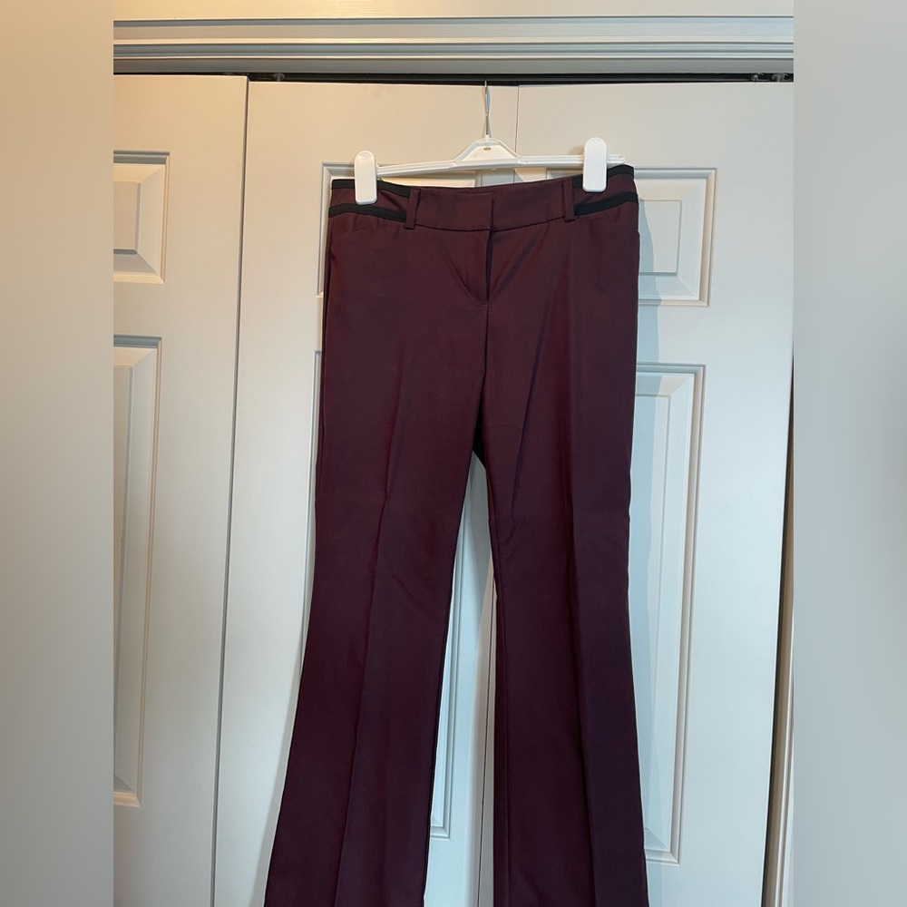 New York &Co 7th Avenue burgundy slacks